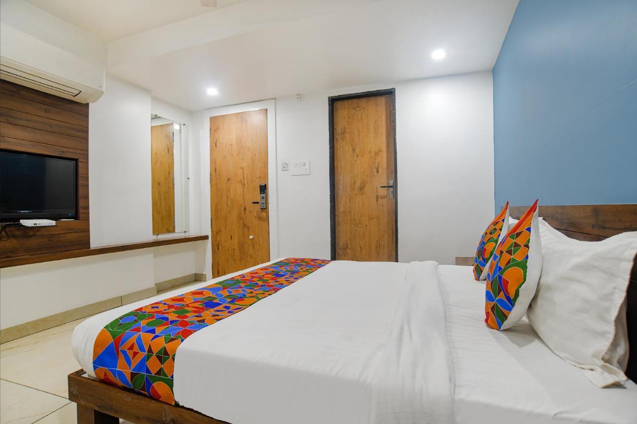 Fabhotel Blue Marine Indore Eksteriør billede